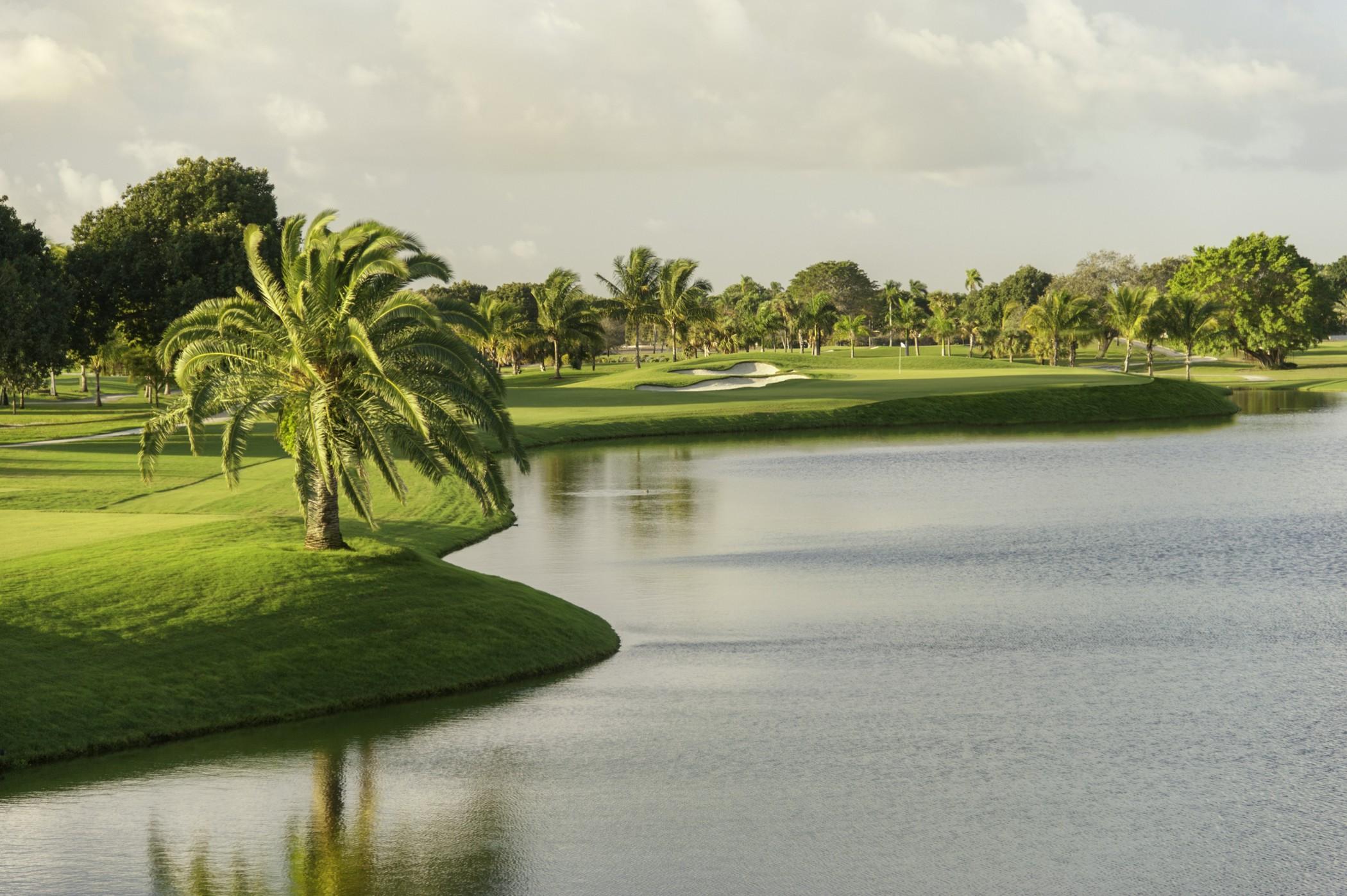 Trump National Doral Golf Resort Экстерьер фото