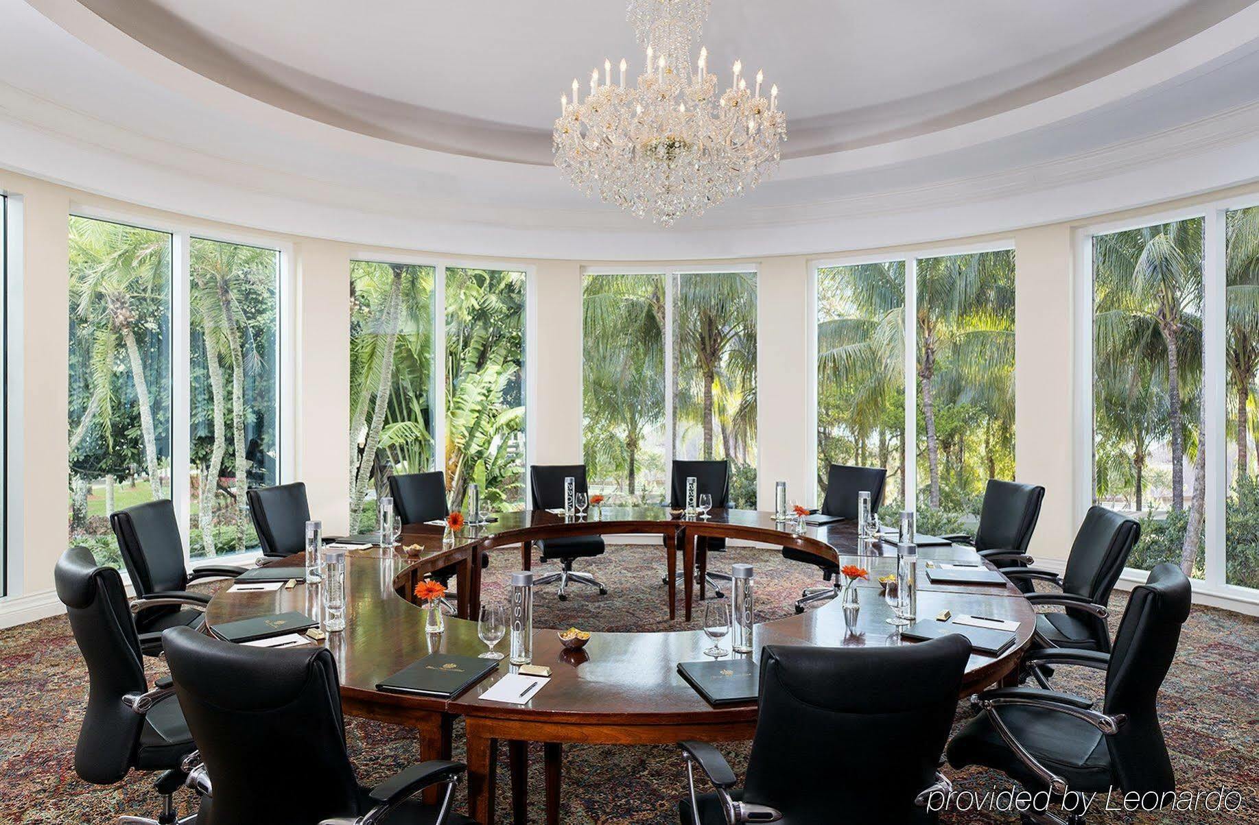 Trump National Doral Golf Resort Экстерьер фото